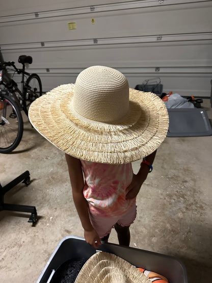 Straw beach hat